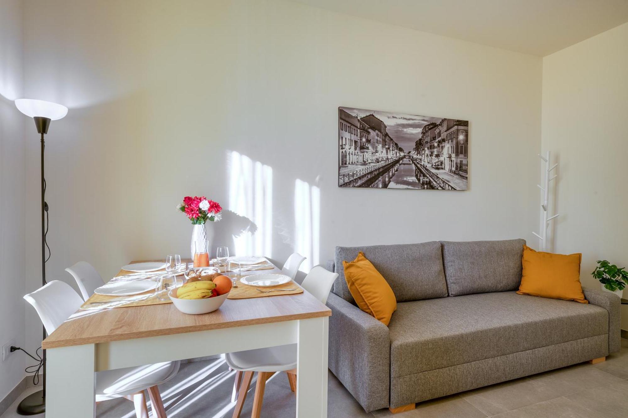 Maloja, 10 - Casa Maloja - Ampio Appartamento มิลาน ภายนอก รูปภาพ